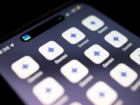 Gemini apps on an iPhone homescreen